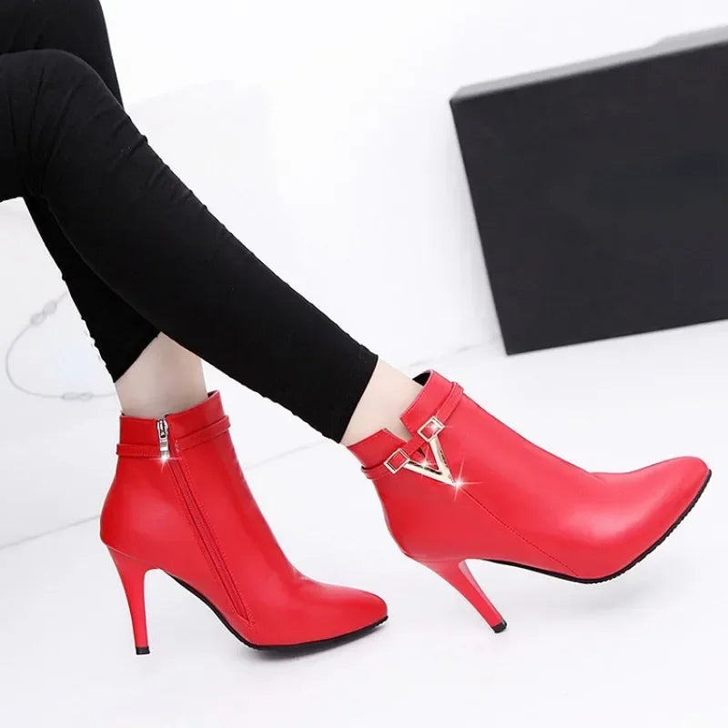 Woman Sexy Ankle Leather Zipper Boot,Pointed High Heels Toe